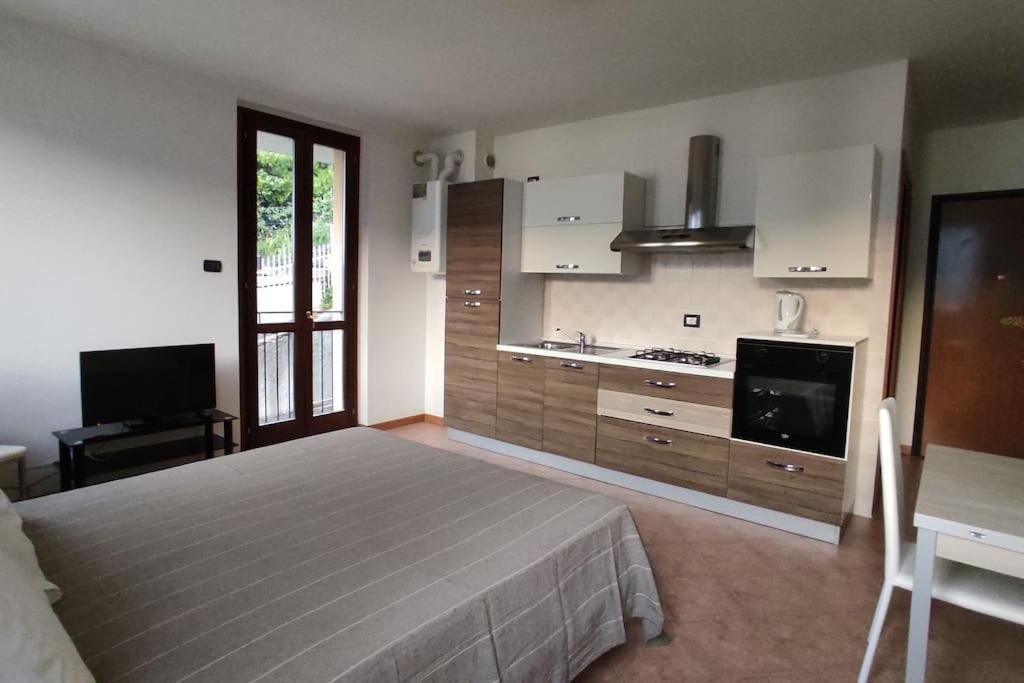 Appartamenti Regina Lake Como 도리오 외부 사진